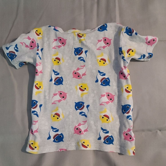 2t Pink Fong Baby Shark Pajamas - Picture 3 of 5
